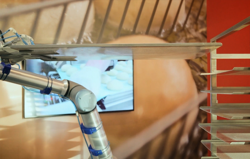 Carry out manual work steps reliably with individual robot solutions Carry out manual work steps reliably with individual robot solutions